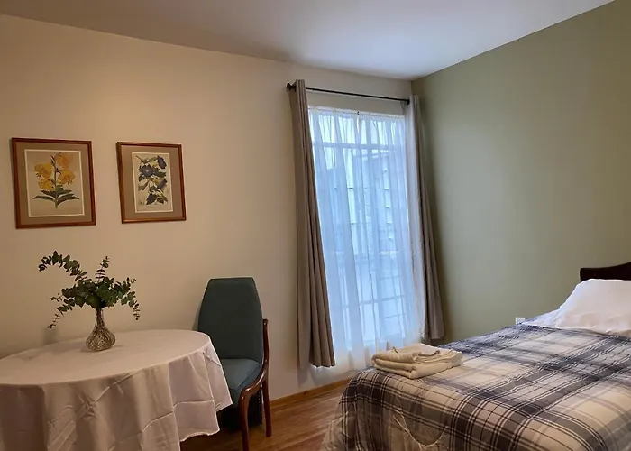 Nebraska Suites Wtc